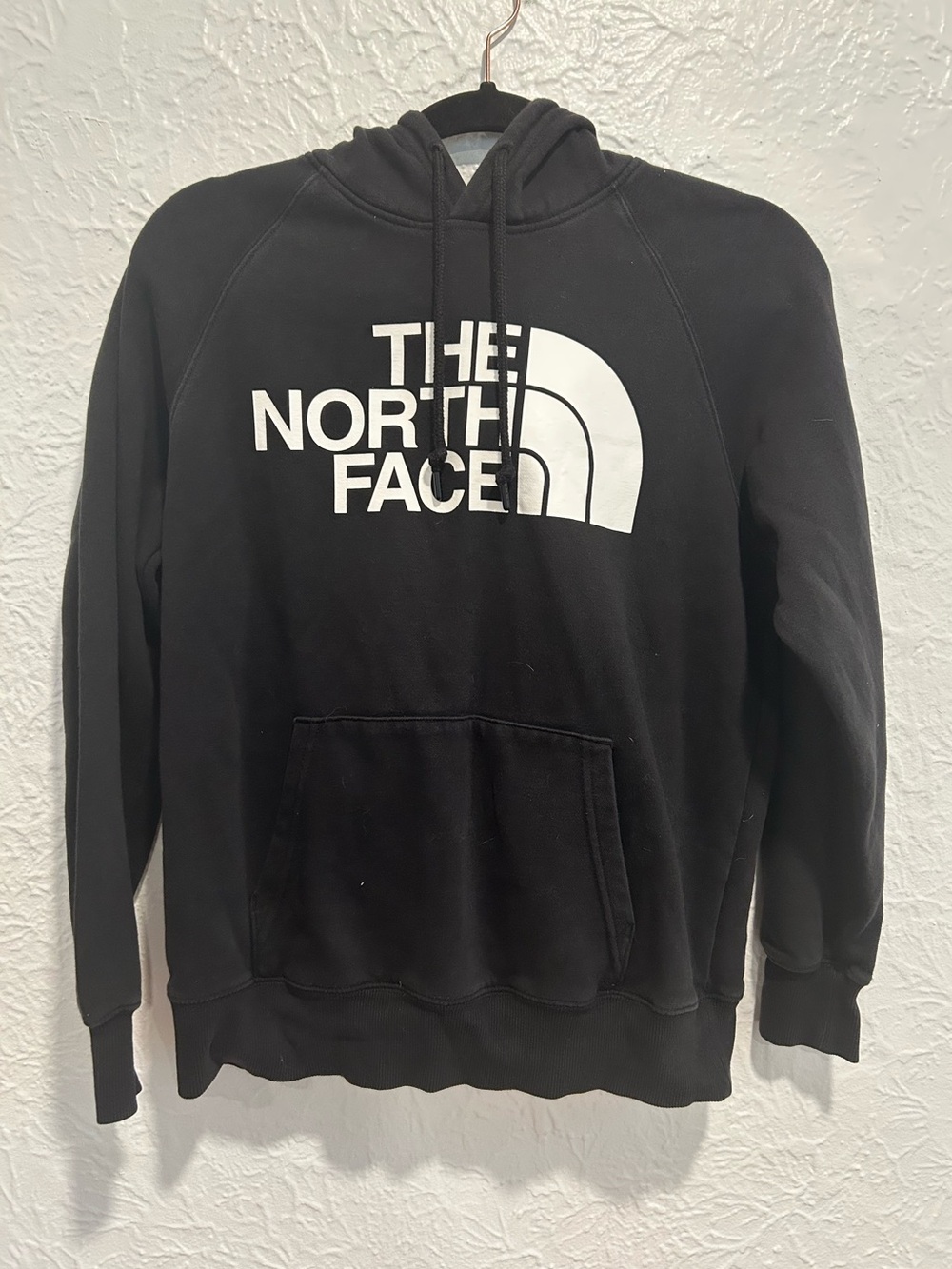 The North Face Women’s Black Logo Hoodie